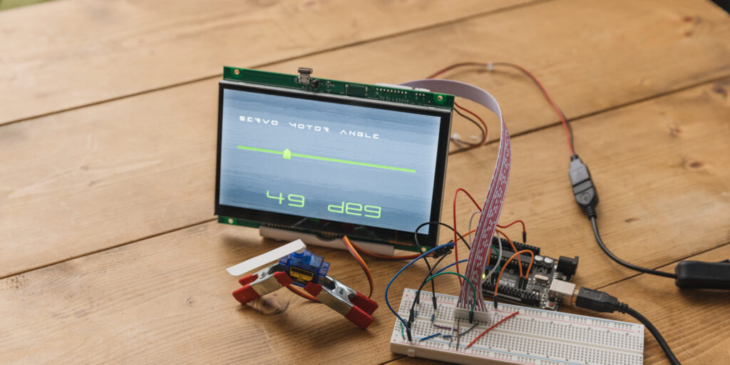 Controlling a Servo Motor Connected to Arduino from a Touch Screen